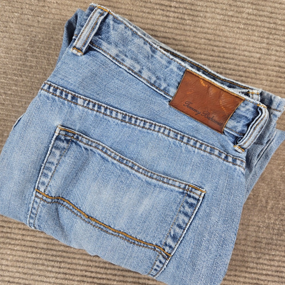 Tommy Bahama Mens 38x32 Light Wash Classic Fit Straight Leg Cotton Jeans